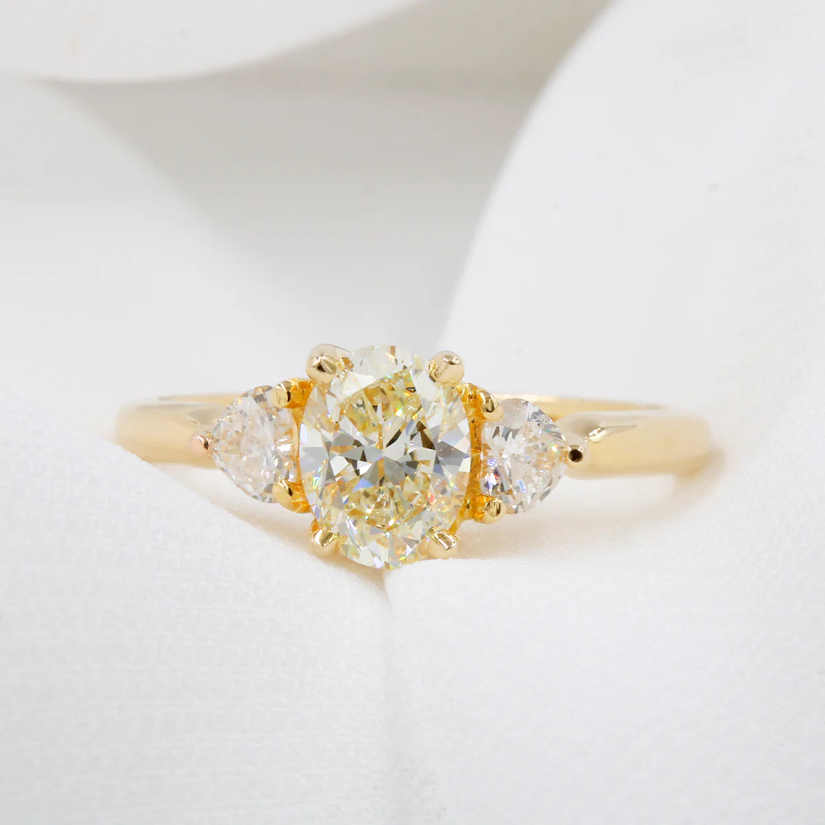 Anillo presente pasado y futuro significado hotsell