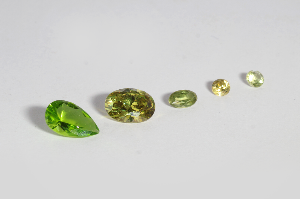 Peridoto: la piedra de nacimiento de agosto y su energía luminosa
