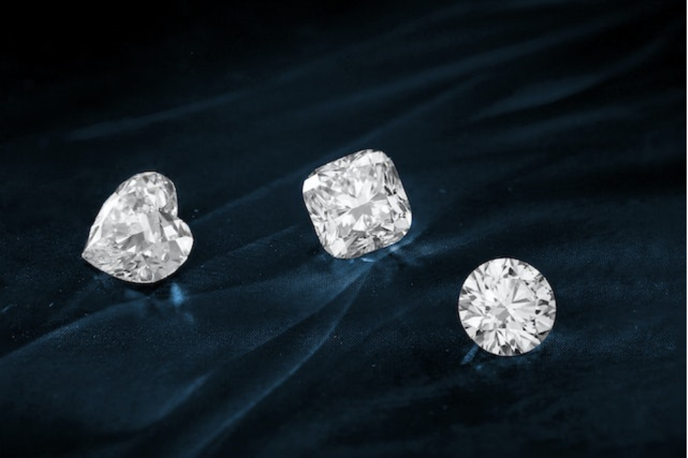 Diferentes Formas en los Diamantes