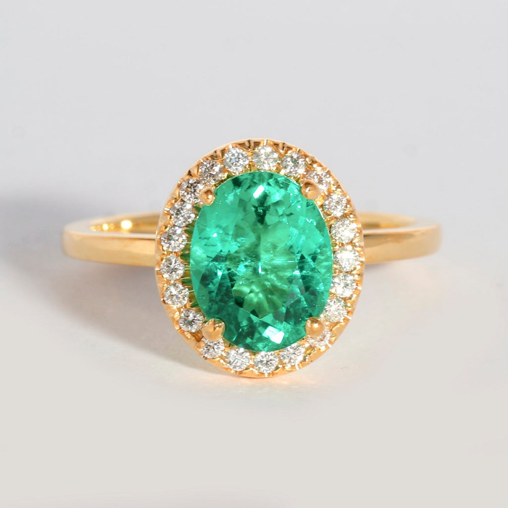 ¿Qué debes saber antes de comprar un anillo de compromiso?
