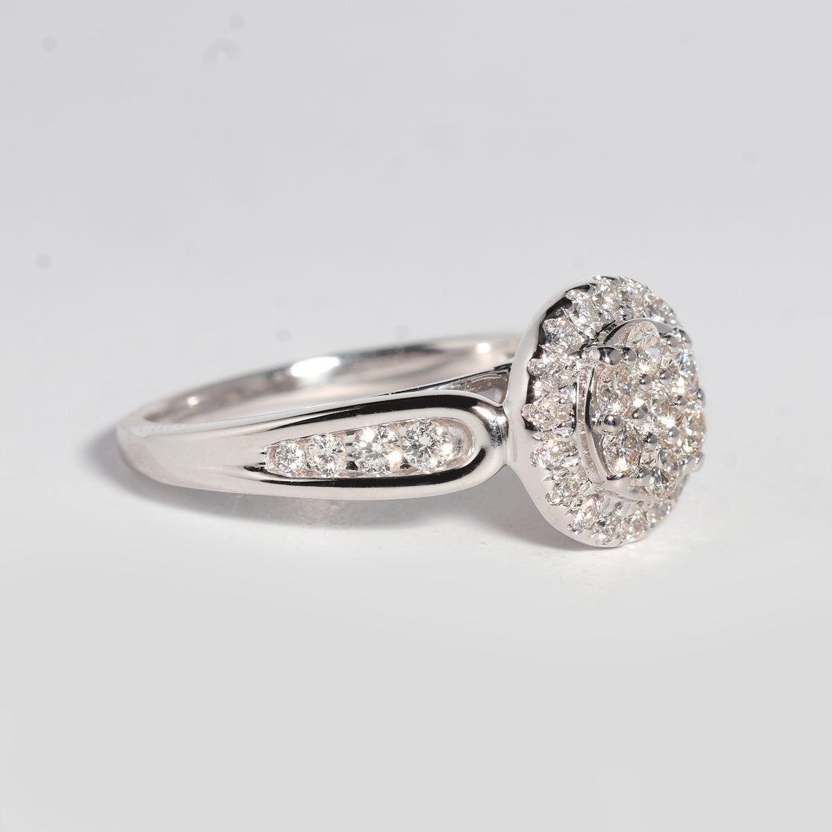 Anillo de Compromiso Multistone