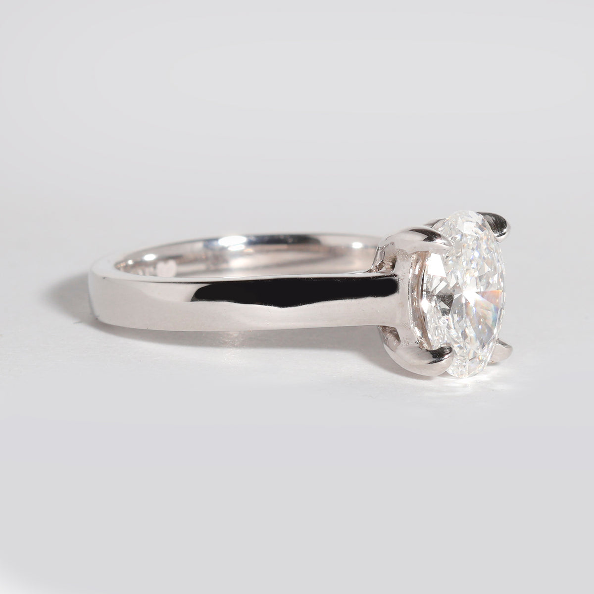 Anillo de Compromiso Olive