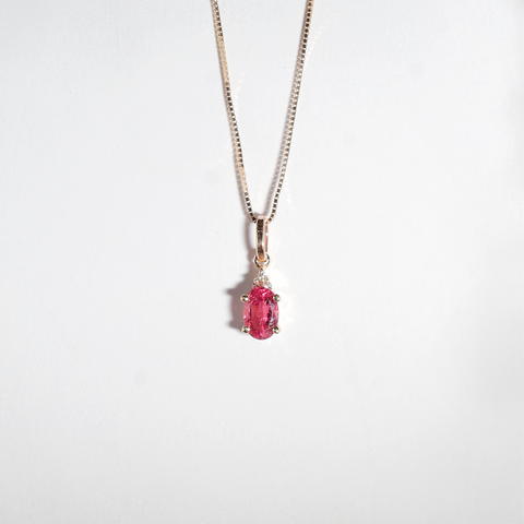 Colgante con turmalina y diamantes