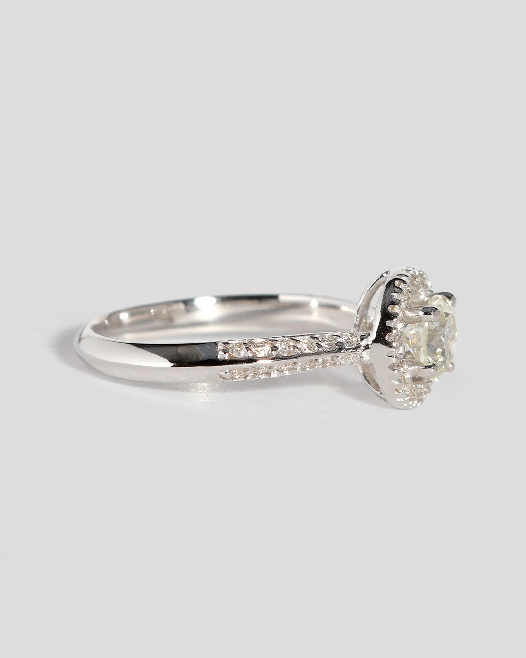 Anillo de compromiso Quinn — Forever Us — vista 3
