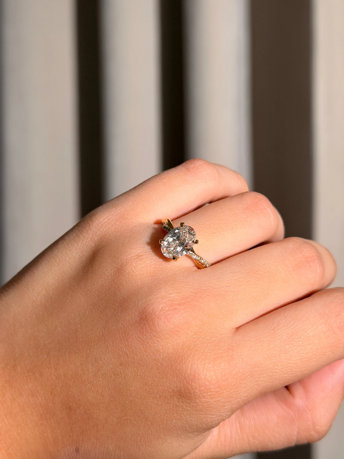 Anillo de compromiso Sonia — Forever Us — vista 2